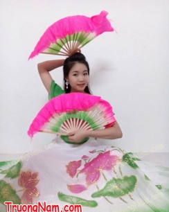 ĐẦM MÚA NGƯỜI LỚN
