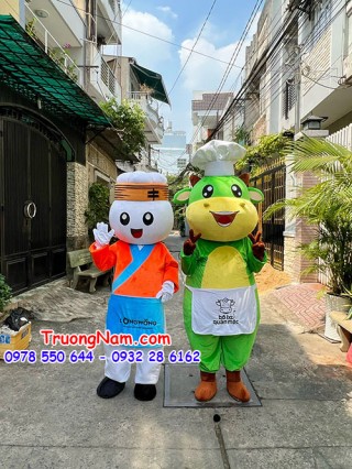 mascot anh nhân viên cưte Long Wang - Mascot bò đầu bếp bò tơ quán mộc