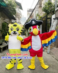 Mascot hổ chử tam áo trắng - Mascot vẹt cướp biển
